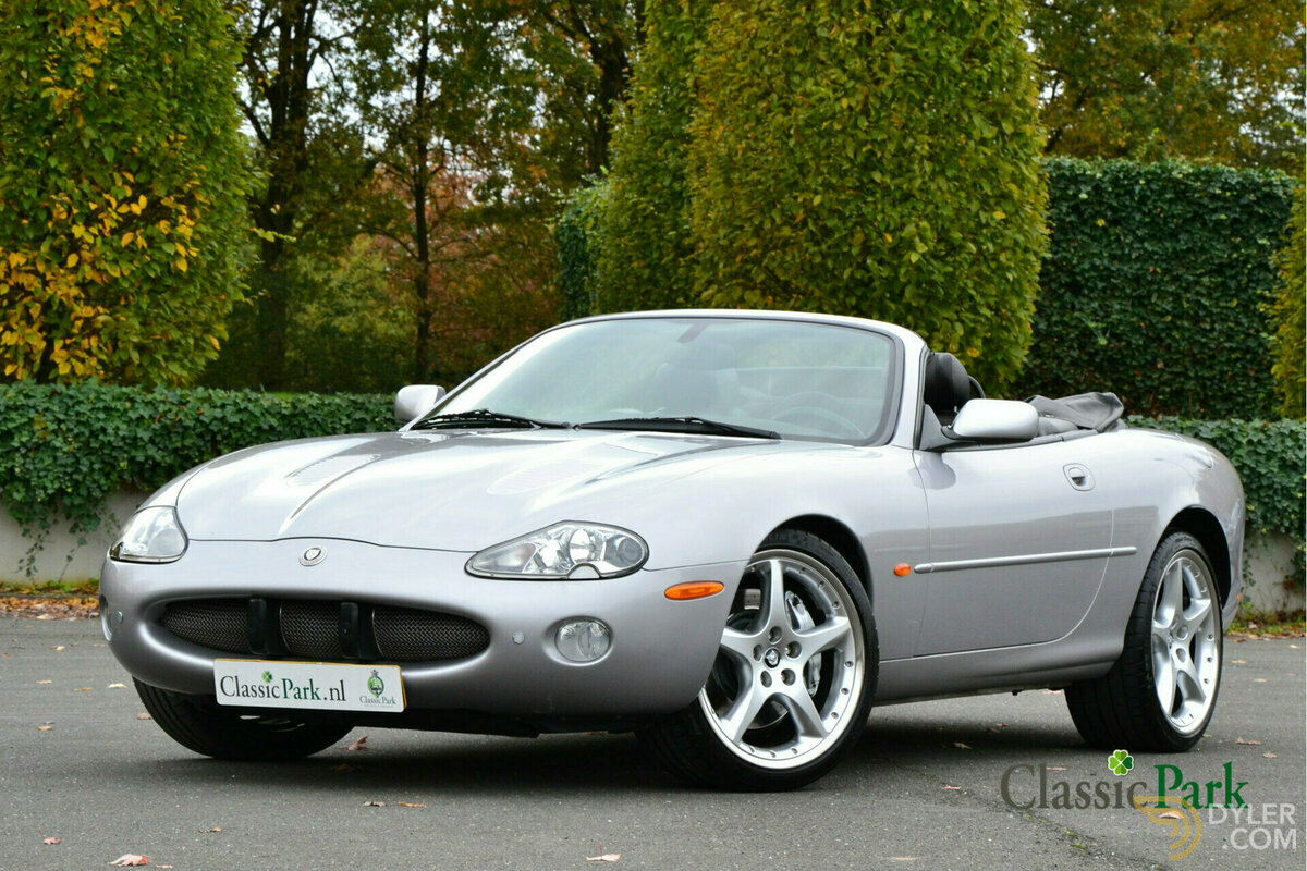 2000 Jaguar XKR 4.0 V8 Silverstone convertible, foto 1
