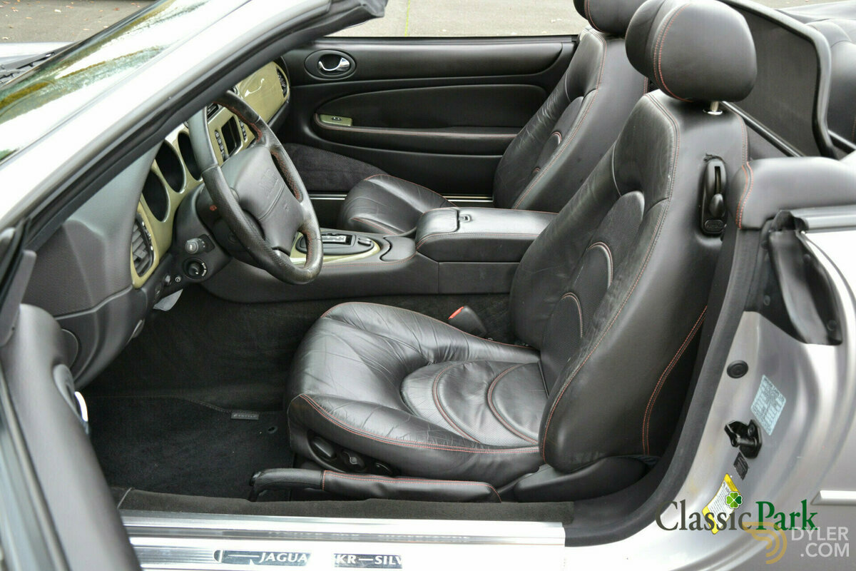 2000 Jaguar XKR 4.0 V8 Silverstone convertible, foto 3