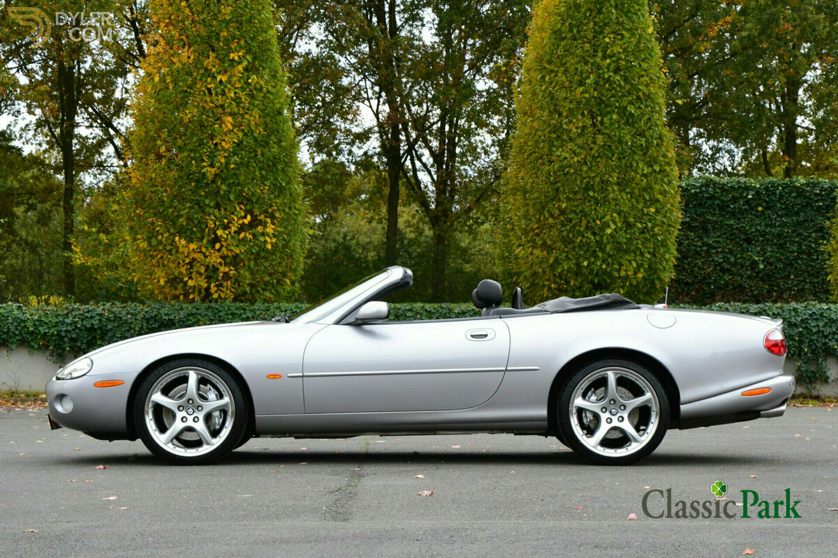 2000 Jaguar XKR 4.0 V8 Silverstone convertible, foto 12