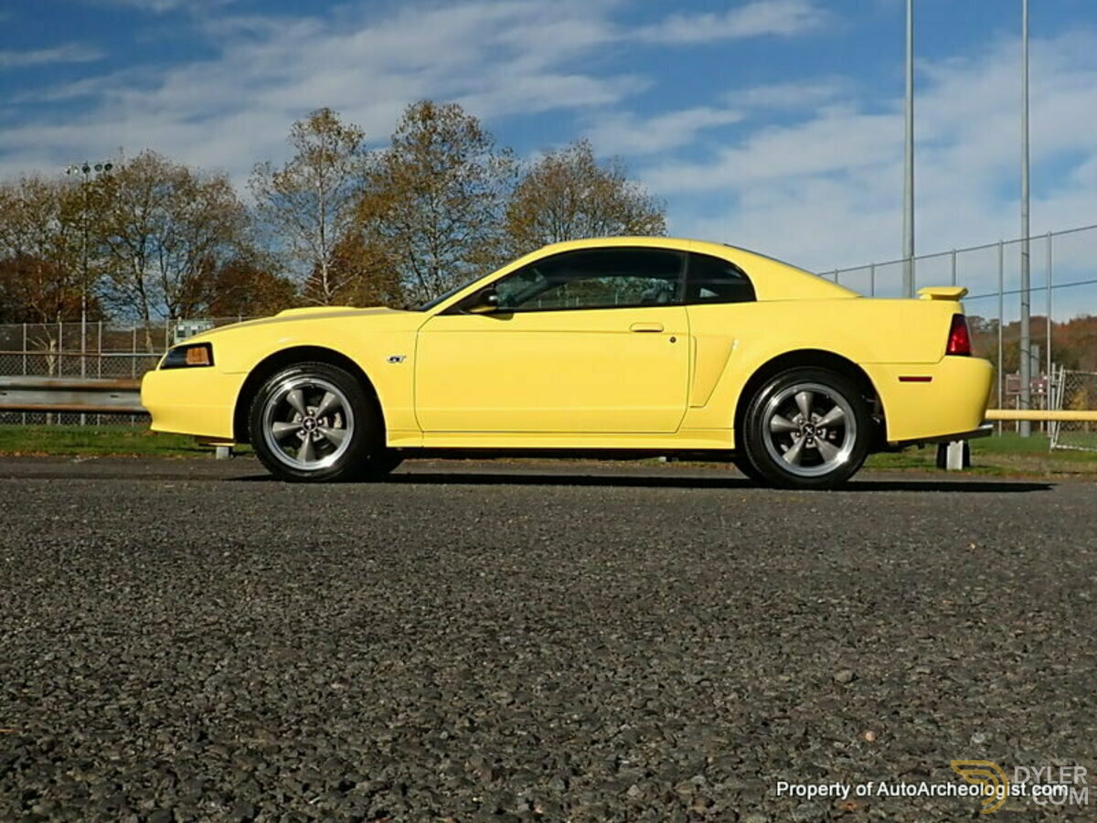 2001 Ford Mustang GT Coupe, foto 3
