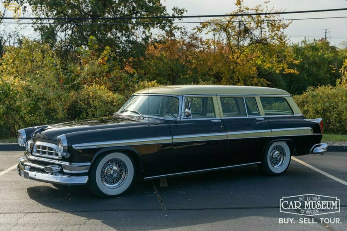 1955 Chrysler New Yorker Town & Country, foto 2