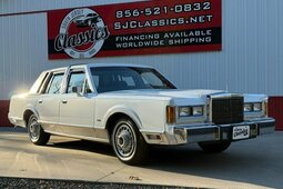 Lincoln Town Car Berlina 1989