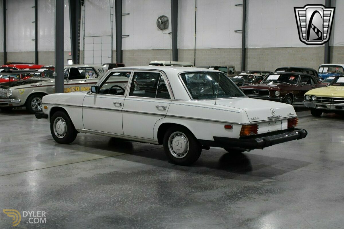 1974 Mercedes-Benz 240D, foto 2