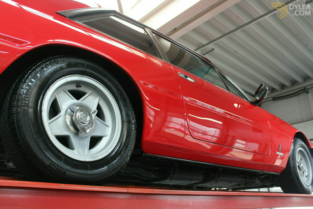 1974 Ferrari 365 GT4, foto 2