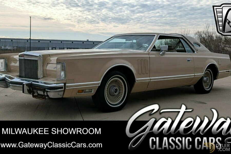 Classic 1979 Lincoln Continental Cartier Edition For Sale. Price