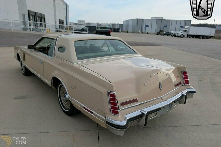 Classic 1979 Lincoln Continental Cartier Edition Para venda. Preço