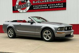 Ford Mustang Cabriolet / Roadster 2006