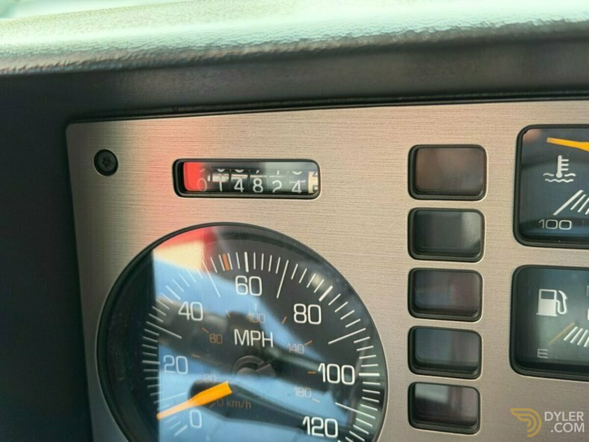 1987 Pontiac Fiero, foto 6