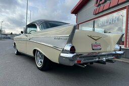 Chevrolet Bel Air Sport Coupe HT. 350 / 700 automatic. PS. PB. Coupé 1957 Amarelo