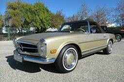 Mercedes-Benz 280 SL Cabriolet / Roadster 1970 Beige