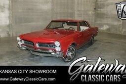 Pontiac GTO Coupe 1965 Rot