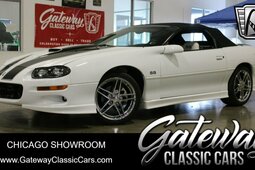 Chevrolet Camaro Z 28 Cabriolet / Roadster 2001 White
