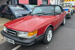 Saab 900 1992 Red