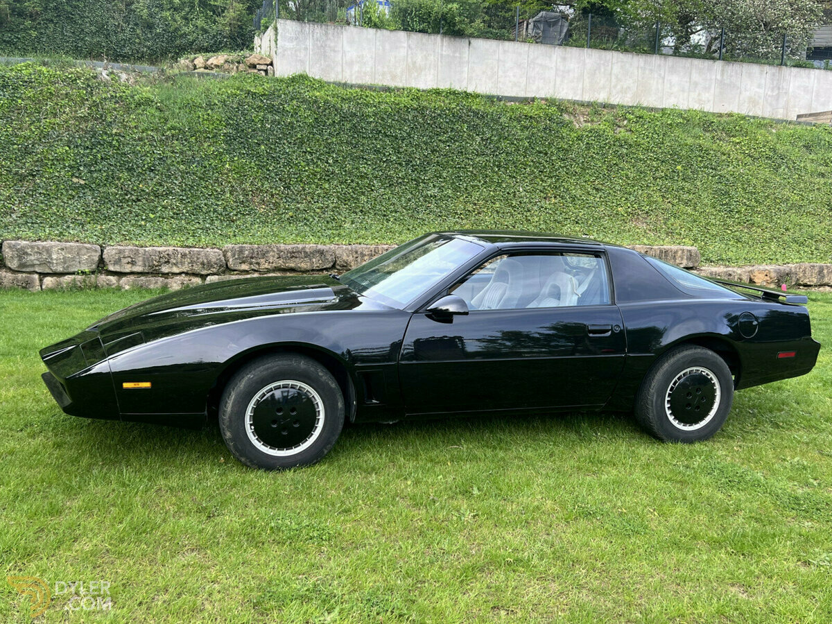 1986 Pontiac Firebird Trans Am 5.0 V8 KNIGHT RIDER KITT, foto 2