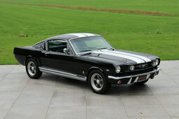 Ford Mustang Fastback 1966 Nero