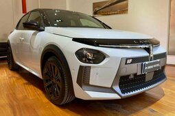 Lancia Ypsilon Hybrid e-DCT HF Line KM0 Sedan / Saloon 2025 White