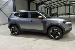 Dacia Duster Mild hybrid 130 4x4 extreme surequipe Fuoristrada 2025