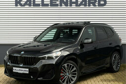 BMW X1 sDrive18i M-Sport Pro - Pano - Memoryzetel - Trekh SUV 2025 Black