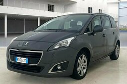 Peugeot 5008 2.0 bluehdi Allure navi s&s 150cv 7p.ti 2016 Black