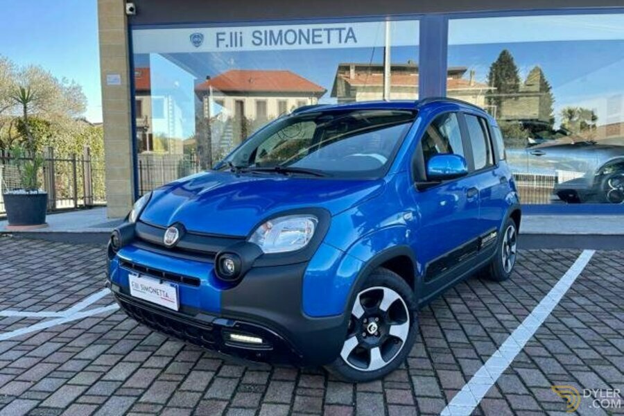 2025 Fiat Panda 1.0 FireFly S&S Hybrid Pandina - KM0 For Sale