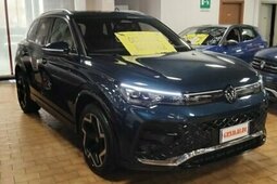 Volkswagen Tiguan 2.0 TDI 150 CV DSG R-Line SUV 2025
