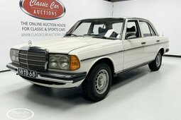 Mercedes-Benz 230 - ONLINE AUCTION Sedan / Saloon 1977 White