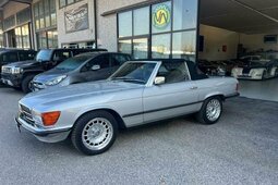 Mercedes-Benz SL 500 SL Roadster Descapotable / Roadster 1982 Plata