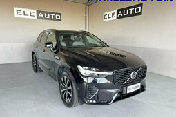 Volvo XC60 B5 250CV AWD Automatico Plus Dark Iva Esposta SUV 2025 Black