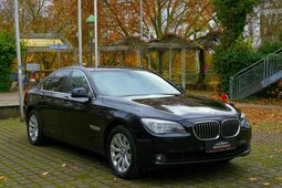 BMW 730 d*Keyless~H&K-Logic7~Navi Prof.*Exclusive*... Sedan / Saloon 2011