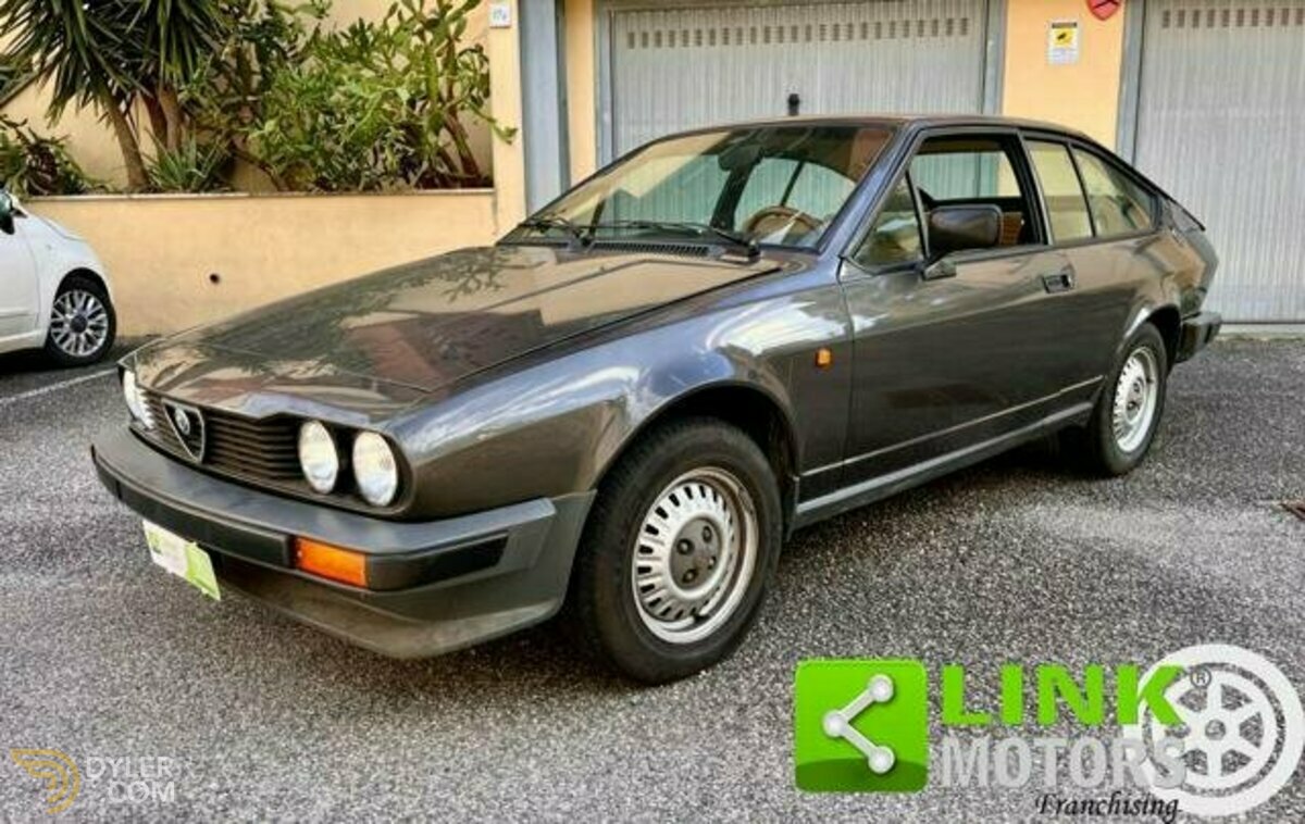1981 Alfa Romeo GTV 2.0, Conservata, Matching Numbers, foto 3