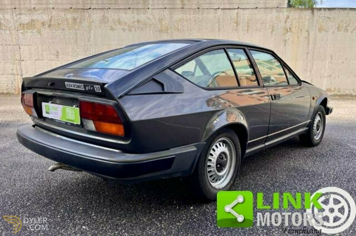 1981 Alfa Romeo GTV 2.0, Conservata, Matching Numbers, foto 9