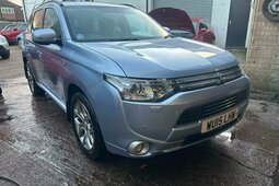 Mitsubishi Outlander 2.0h 12kWh GX4h CVT 4WD Euro 5 (s/s) 5dr 2015 Blue