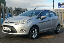 Ford Fiesta 1.25 Zetec Hatchback 5dr Petrol Manual Euro 5 (82 Hatchback 2012 Silver