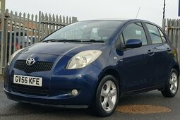 Toyota Yaris 1.4 D-4D T Spirit Hatchback 5dr Diesel Manual (119 Hatchback 2006 Blue