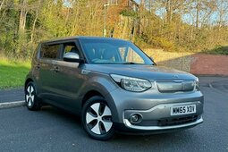 Kia Soul 27kWh EV Auto 5dr 2015 Silberfarben