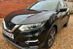 Nissan Qashqai 1.5 dCi N-Connecta SUV 5dr Diesel Manual Euro 6 (s 2017 Nero