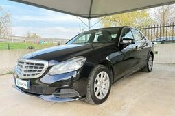 Mercedes-Benz E 200 BlueTEC Automatic CHILOMETRI E MOTORE ORIGINALI Sedan / Saloon 2016 Black