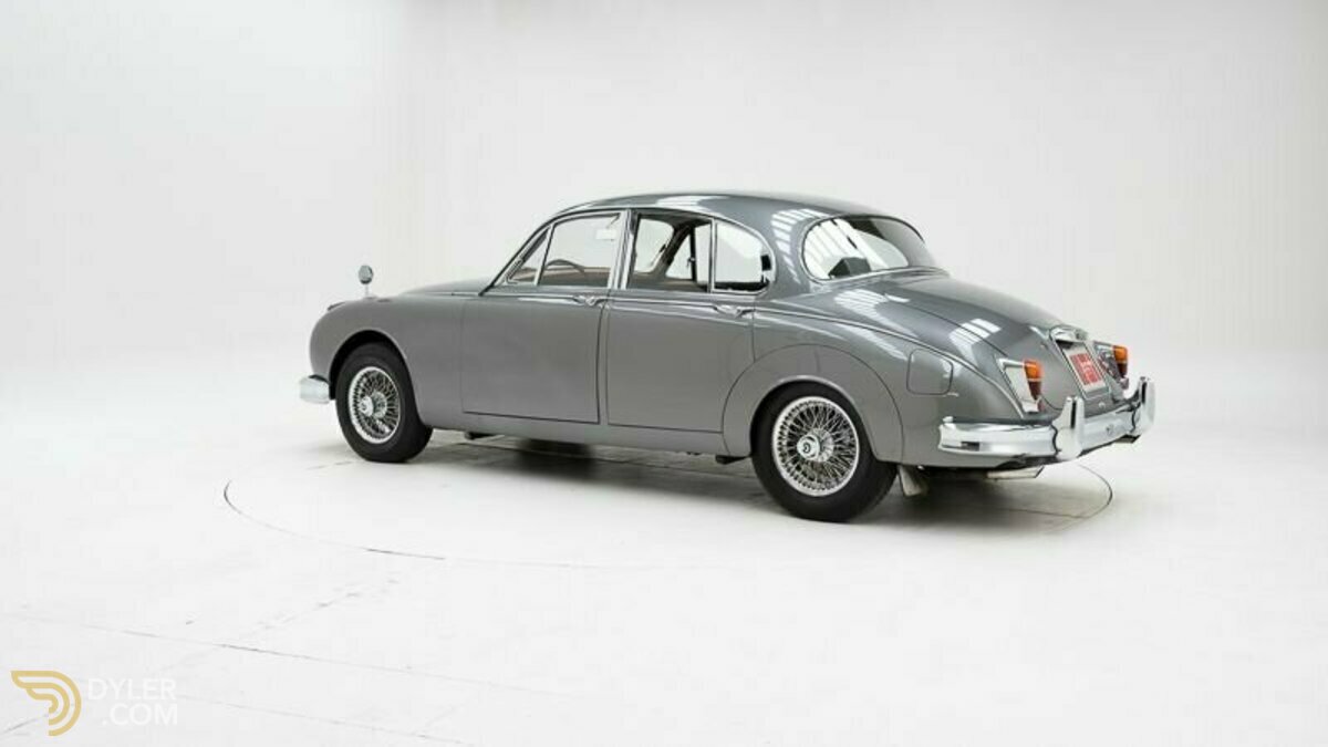 1965 Daimler V8-250, foto 4