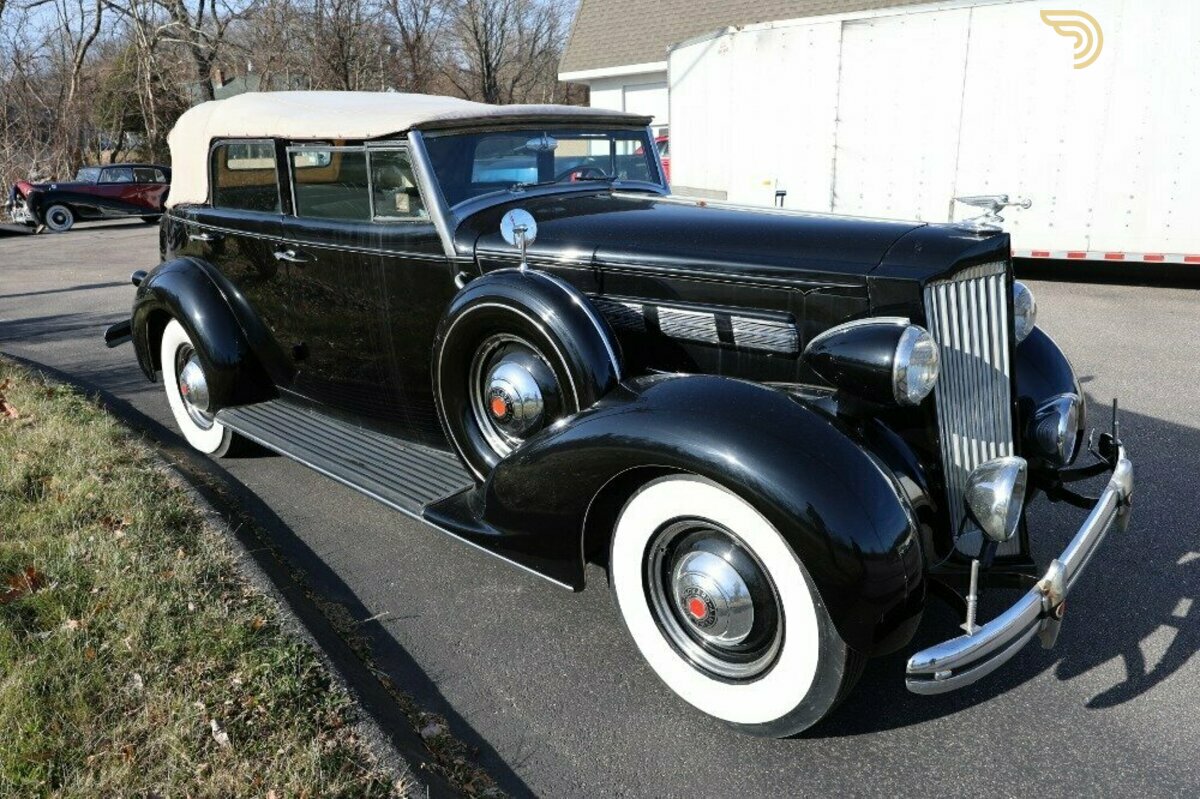 1937 Packard 120, foto 2