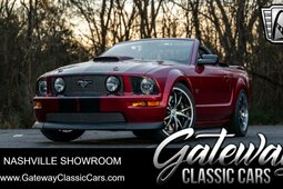 Ford Mustang Descapotable / Roadster 2007 Rojo