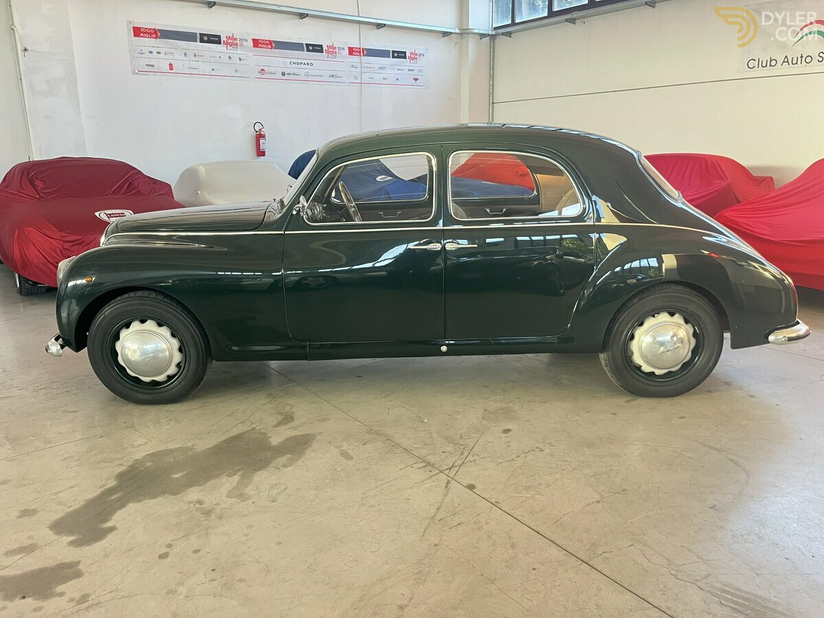 1952 Lancia Aurelia B22, foto 1