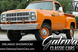 Dodge Power Wagon W150 Pickup 1980 Orange