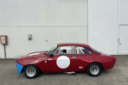 Alfa Romeo GT 1750 GTAm CORSA Coupe 1968 Rot
