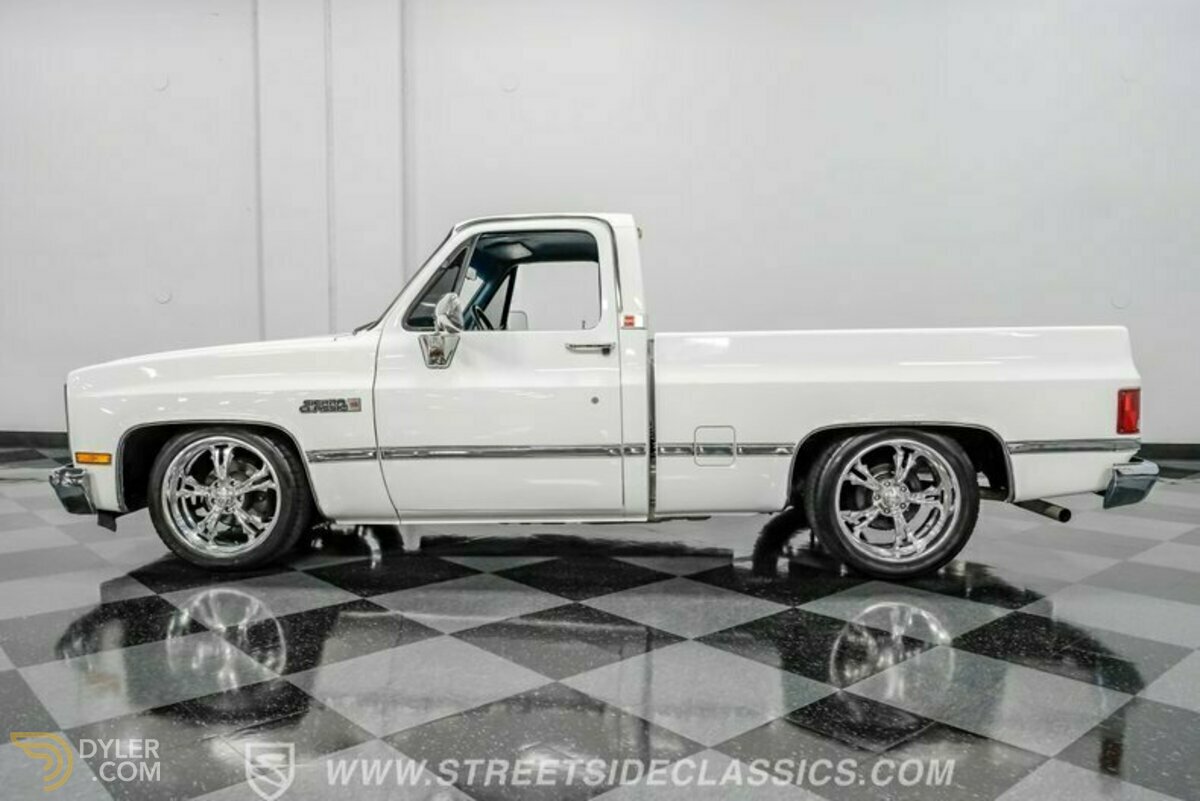 1982 GMC Sierra 1500 Restomod, foto 2