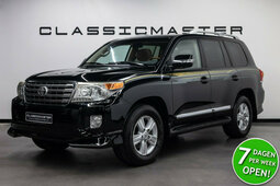 Toyota Land Cruiser V8 5.7 V8 VXR SUV 2012 Schwarz
