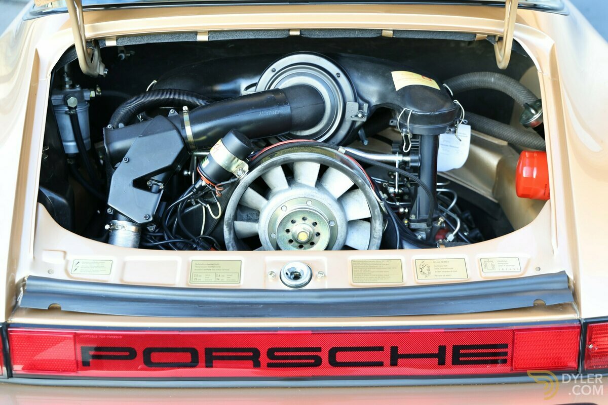1975 Porsche 911 Targa 2.7 MFI, foto 4
