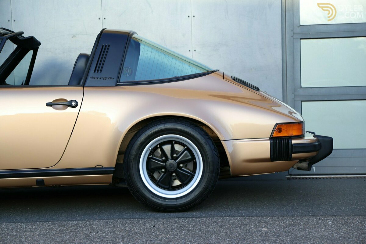 1975 Porsche 911 Targa 2.7 MFI, foto 12