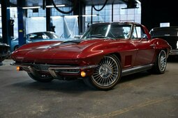 Chevrolet Corvette 1966 Rosso
