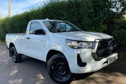Toyota Hilux 2.4 D-4D Active Pickup 2dr Diesel Manual 4WD Euro Ritiro 2023 Bianco