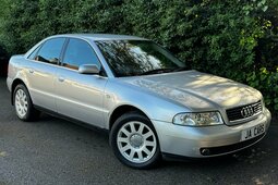 Audi A4 2.4 SE AUTO LOW MILEAGE ONE OWNER 2000 Argento